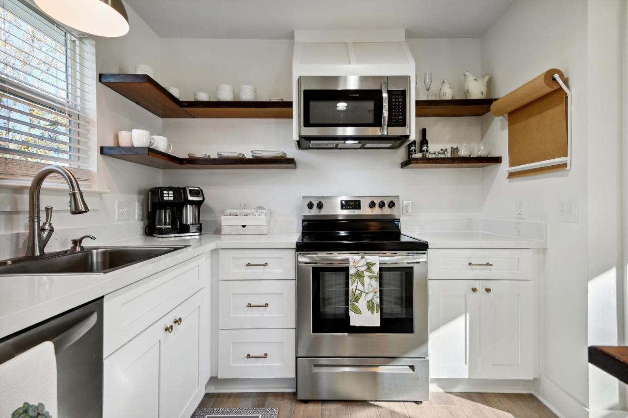 Vacation Rental Bay St Louis Walk To Beach, Dining, Shopping, And Nightlife Bay St. Louis Eksteriør bilde